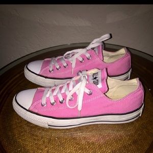 Pink cons